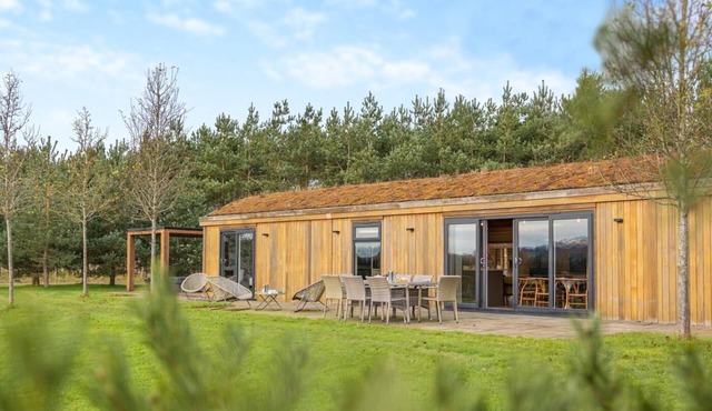 4 Bed in Llansanffraid (oc-k30383)