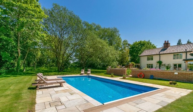 4 Bed in Walpole (oc-brof)