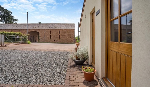 4 Bed in Wonastow (oc-k29425)