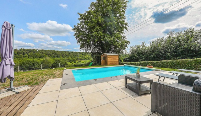 4 bedroom accommodation in Haudricourt Aubois
