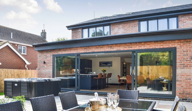 4 bedroom accommodation in Bridlington