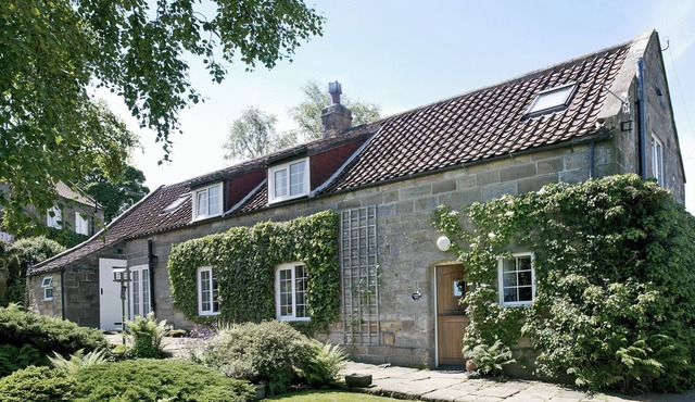 4 bedroom accommodation in Glaisdale