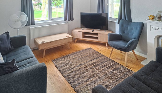 4 bedroom accommodation in East Runton, near Cromer