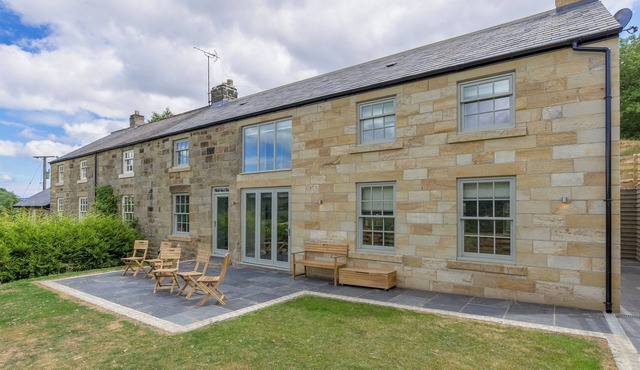 4 bedroom accommodation in Beck Hole, near Whitby
