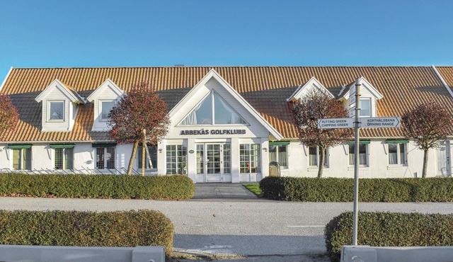 4 bedroom accommodation in Abbekås