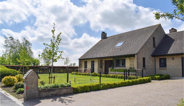 4 Bedroom Awesome Home In Langemark