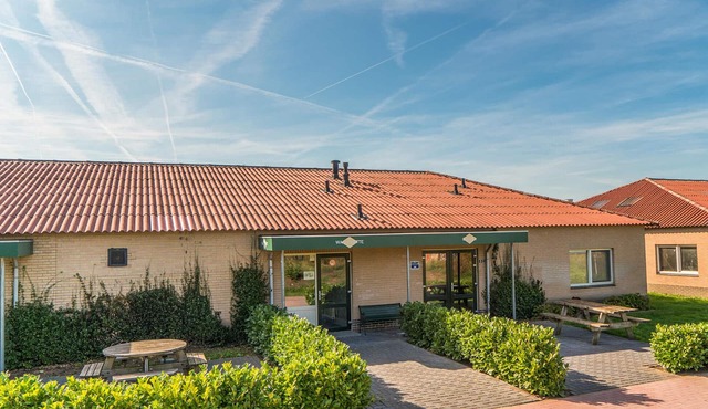 4 bedroom gorgeous home in Den Ham