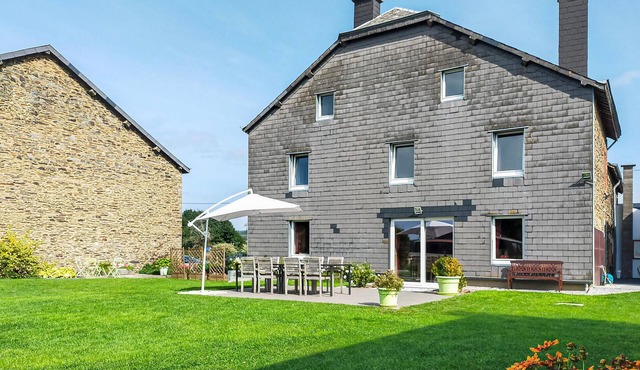4 bedroom nice home in Houffalize