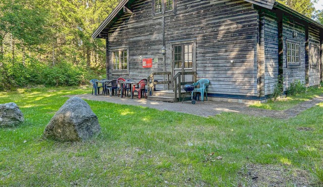 4 bedroom stunning home in Fegen
