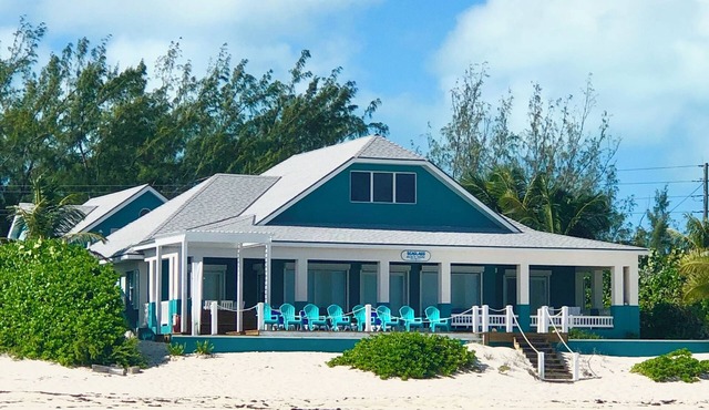 4 Master Suites - Stunning Beach - Huge Sun Deck - Featured On HGTV