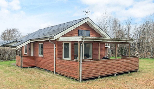 4 person holiday home in Hadsund-By Traum