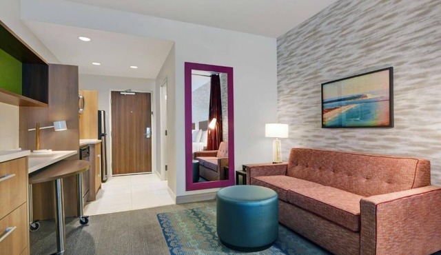 4 Pet-friendly Accommodations | Outdoor Pool Access | Free Breakfast