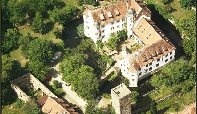 4 romantic castle apartments in the region Heidelberg/Neckar valley
