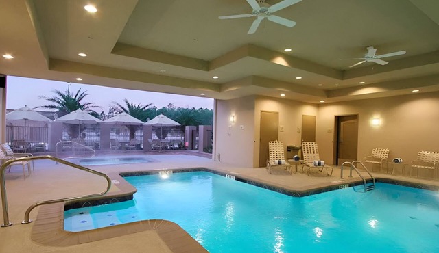 4 Rooms with 2 Queens for Families with Modern Amenities Near Lake Pontchartrain