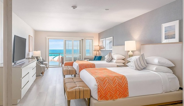 4 Spacious Units, Ocean Front 2 Queen at Beach Terrace, Outdoor Pool
