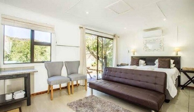 4 star Accommodation Oudtshoorn, Klein Karoo,Garden Route