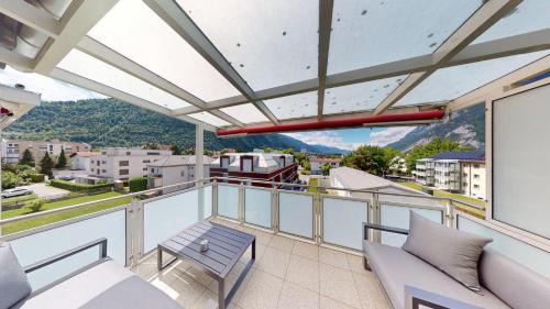 4 Zimmer Wohnung mit Balkon - Solution-Grischun
