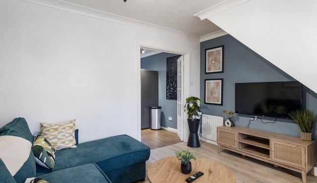 40% OFF - Delightful Abode in London - Garden