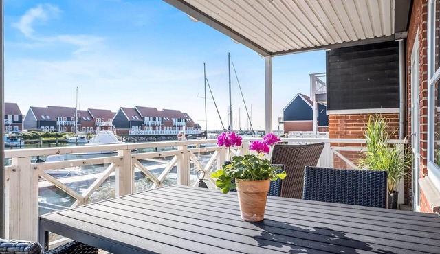 4128 Borre - Klintholm Havneby 28