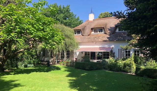 43 m2 luxury apartment with double jacuzzi and private Finnish sauna, in villa