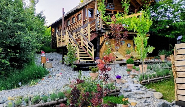 479 Tiny Home, Domeniul von Agodt with beautiful mountain view
