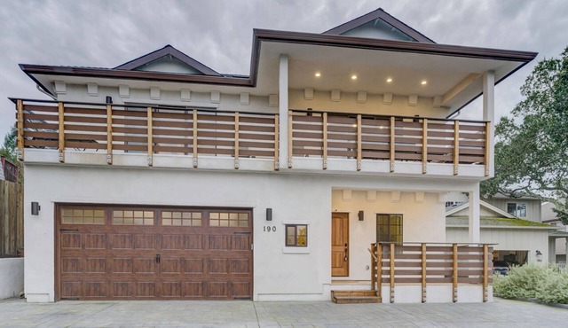 4BD/4BA Modern Lux Sonoma Home w/Game Room+BBQ