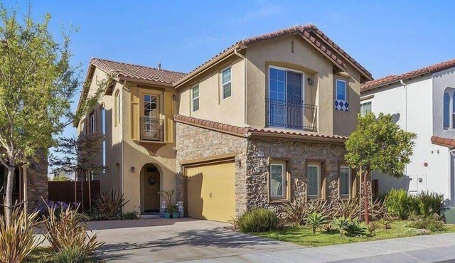 4BD Oxnard Villa: Long Term, Short Term Available