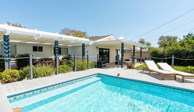 4BD - Pool - Backyard Retreat
