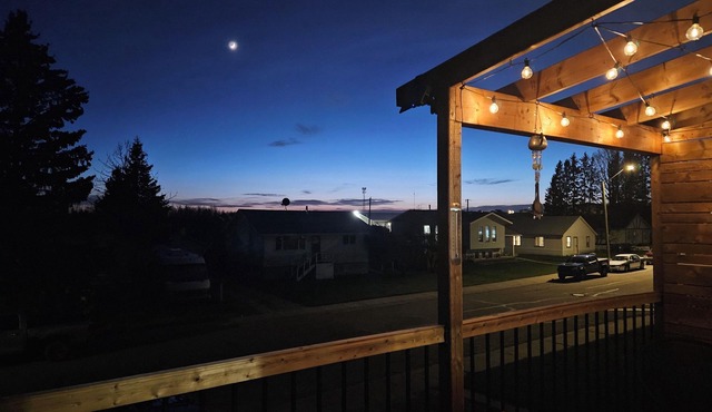 4Bdrm 2.5Bath Rocky Mountain Retreat- homebase for all your mountain adventures!