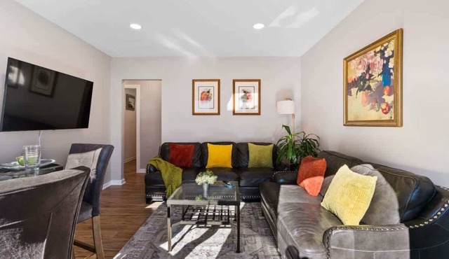 4BR Home w Parking, near NYC, FIFA
