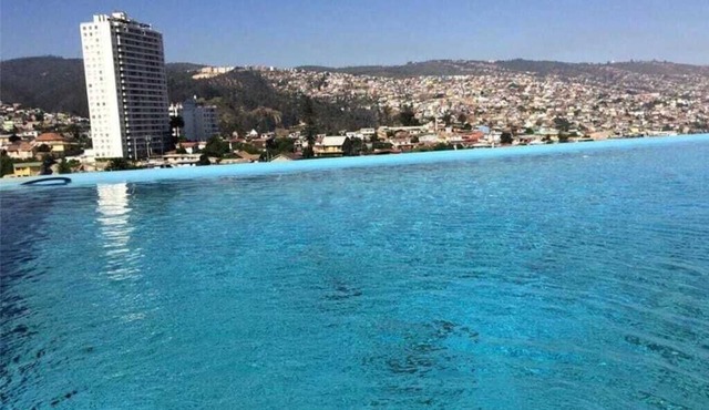 4Exclusive, fully furnished apartment with ocean view in a world heritage site