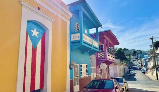 5.9 Purple Casita w/historic balcony