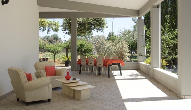 5 * Air Conditioned Villa for 10 people