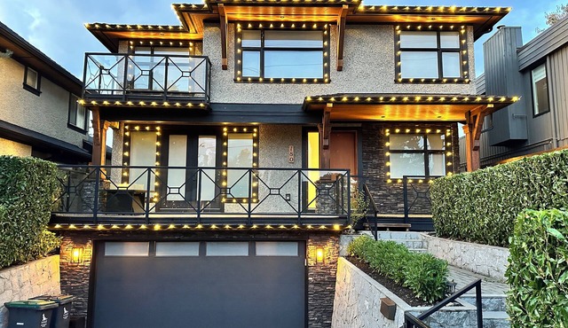 5+ Bdrm. Luxury North Vancouver World Cup House Rental w/Optional Nanny Suite