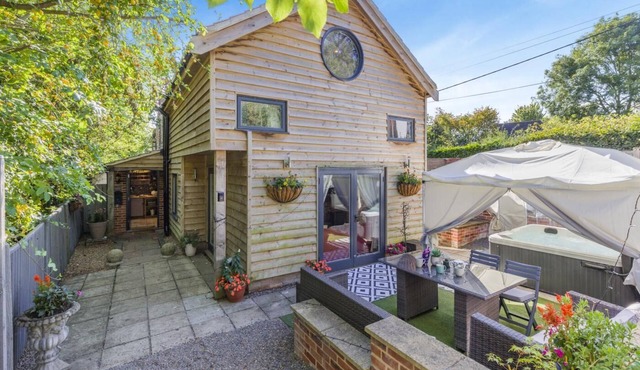 5 Bed in Blofield (oc-s33037)