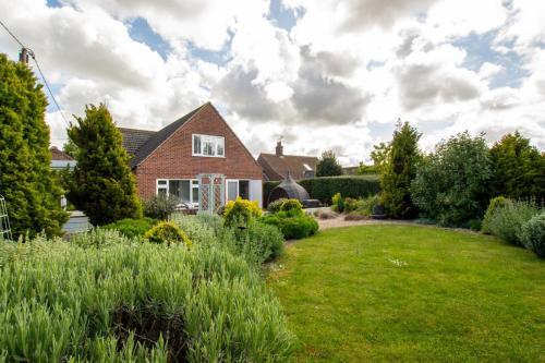 5 Bed in Bodham oc-2204
