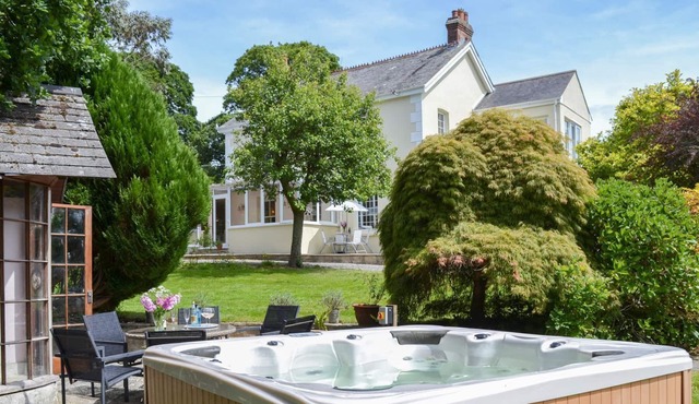 5 bedroom accommodation in Ugborough