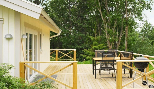 5 person holiday home in KÅLLEKÄRR