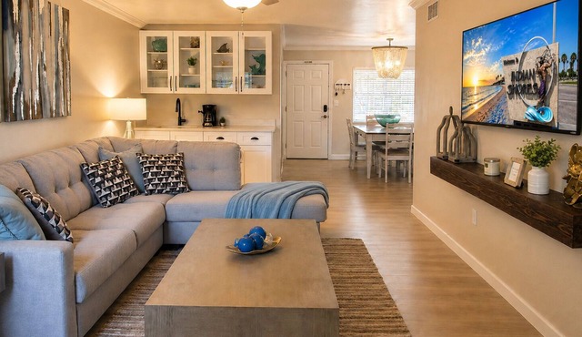 5 Star Rating/Quiet Gulf Coast Escape/Large Heated Pool/Private Beach Access