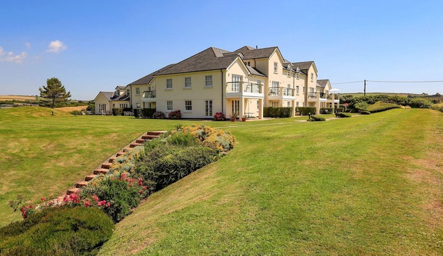 5 Thurlestone Beach