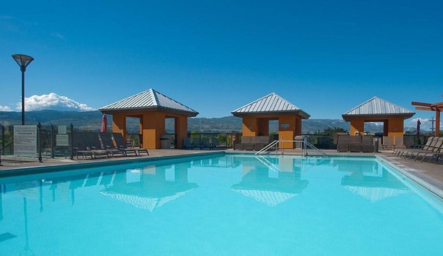 5 ⭐️- Unit 322 - Sol Terra Stays - Enjoy Your Breakfast With A Creek View