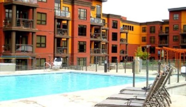 5 ⭐️ Unit 437 - Sol Terra Stays - Bright 2 bdrm with Pool & Courtyard Views