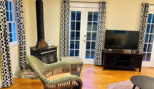 50%OFF Riverfront WestonHome 1.6 Acers-NYC 1 hour Near estaurants I-95& Parkway