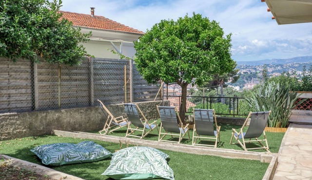 #54 Villa Castel Charming 4-bedroom villa with WiFi and AC in lovely Nice