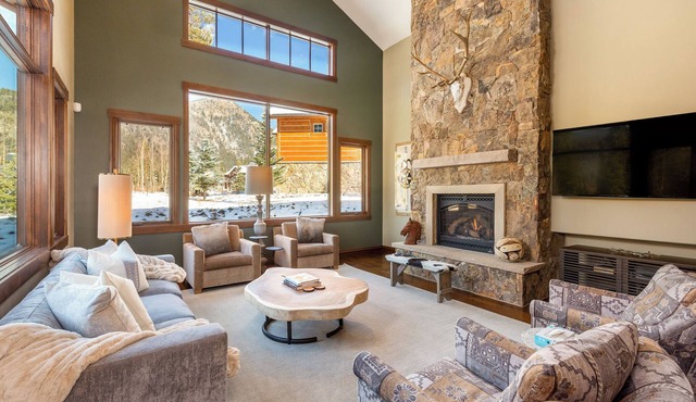 555 Independence Road by Summit County Mountain Retreats