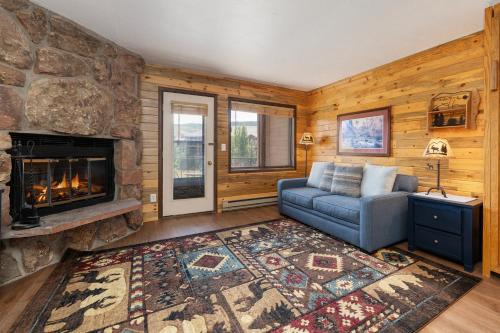 564 Silvercreek Inn