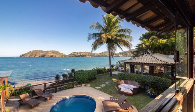 5BR Beachfront Villa with Daily Staff – Ideal for Families & Groups