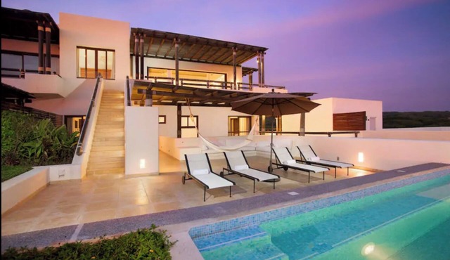 5BR PH Pacifico Los veneros punta mita + private pool
