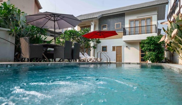 5BR PoolVilla On the Old City Moat ⁜Best Location⁜