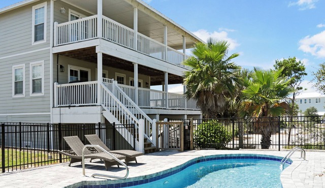 5BR w/Pool, Beachview, Pet Friendly, Desirable Seagrass Community! Cape Dreamin